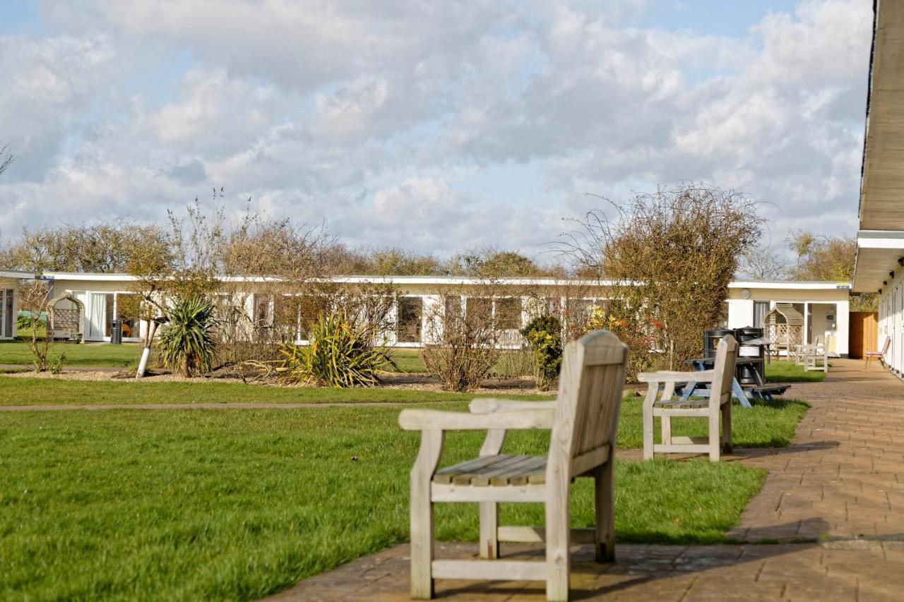 Pakefield Village - Adults Only 2*