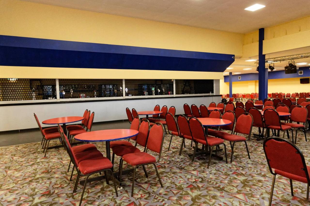 Pakefield Village - Adults Only 2* Lowestoft